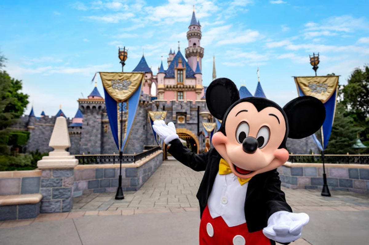 Sleeping Beauty Castle Reopens at Disneyland Paris - WDW Magazine