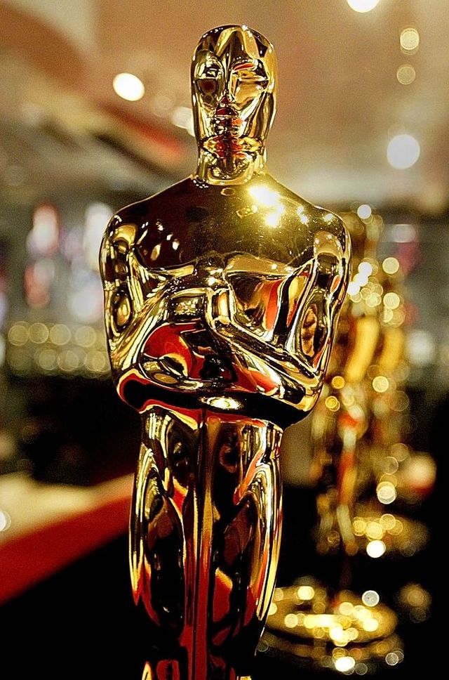 oscar statuettes for the 76th academy awards displayed in hollywood
