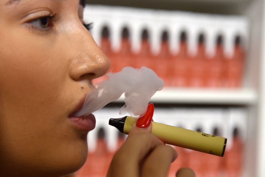 Illegal vapes with as much nicotine as 100 cigarettes sold to girl