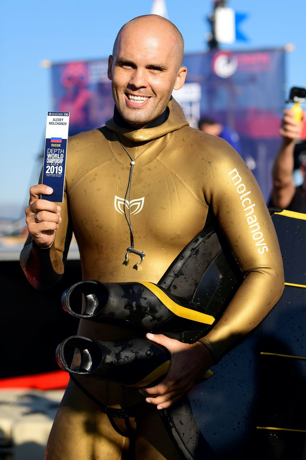 russia alexey molchanov  poses after succeeding in his 130 meter dive in the constant weight with fins cwt men category during the 2019 aida depth world freediving championship on september 13, 2019 in villefranche sur mer photo by yann coatsaliou  afp        photo credit should read yann coatsaliouafp via getty images