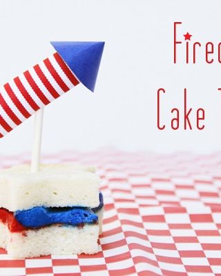 DIY decoration cake topper for Independence Day