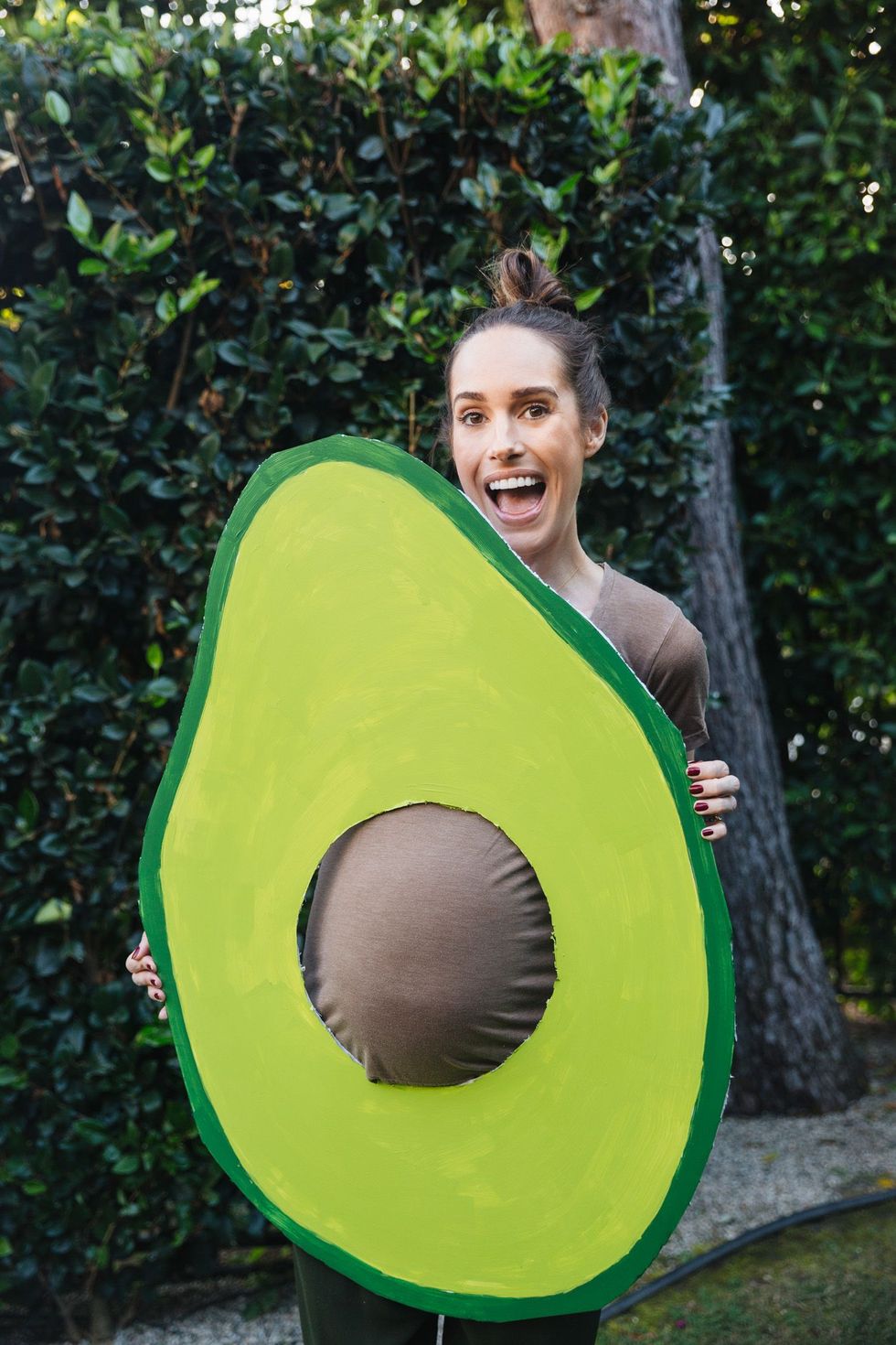 diy avocado costume pregnant halloween costumes