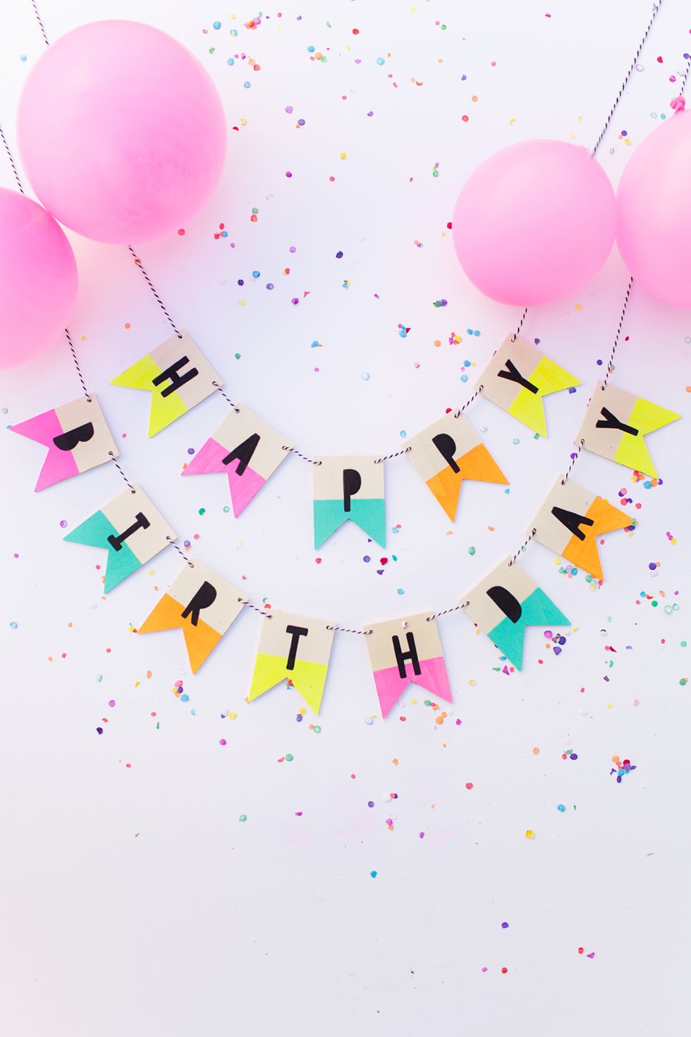 10 Ways to Decorate your Party with Cardboard Letters