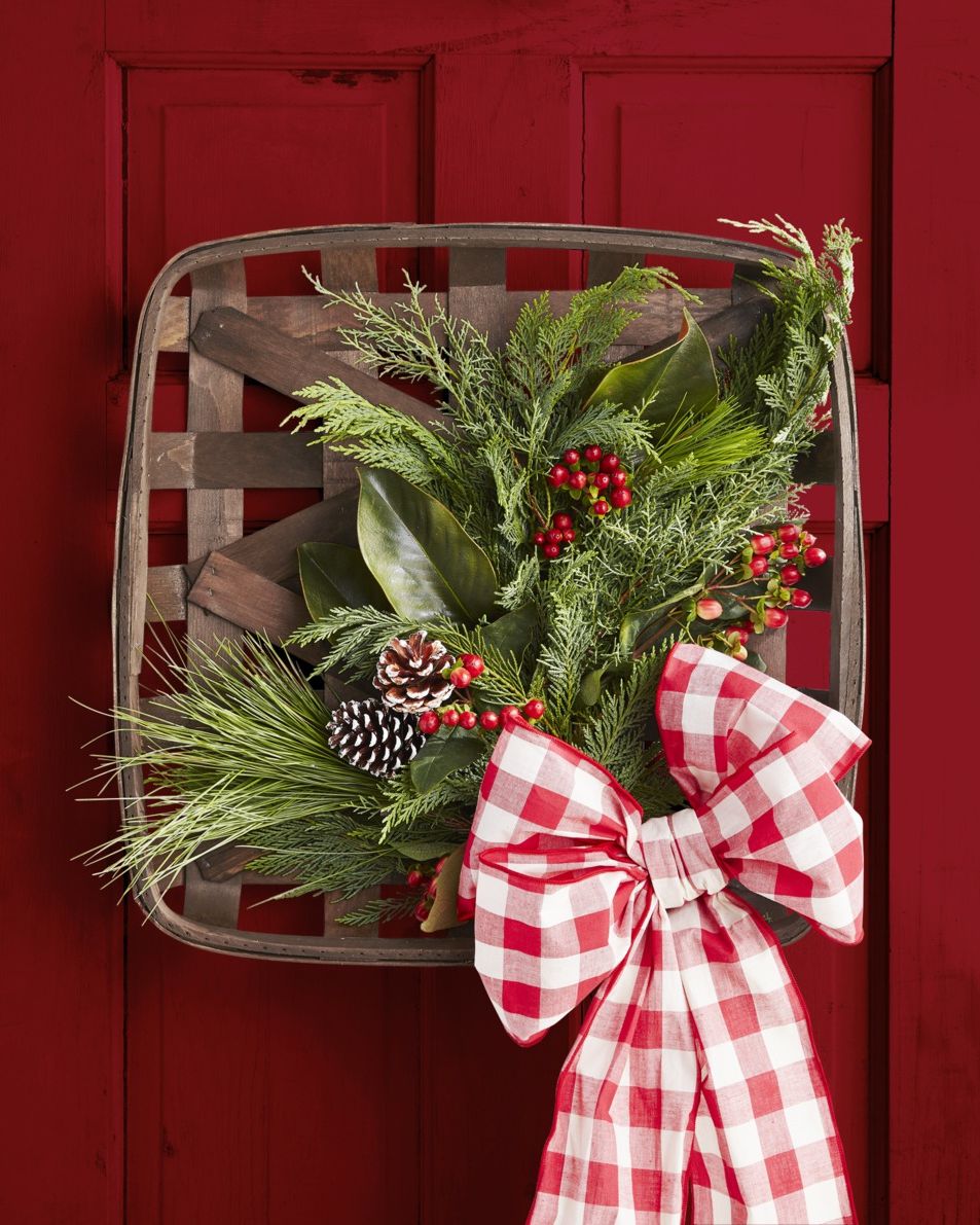 diy christmas decorations basket wreath
