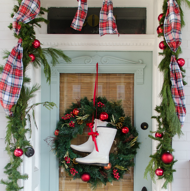 Decorating for Christmas: 50 Ideas to Get You in the Spirit