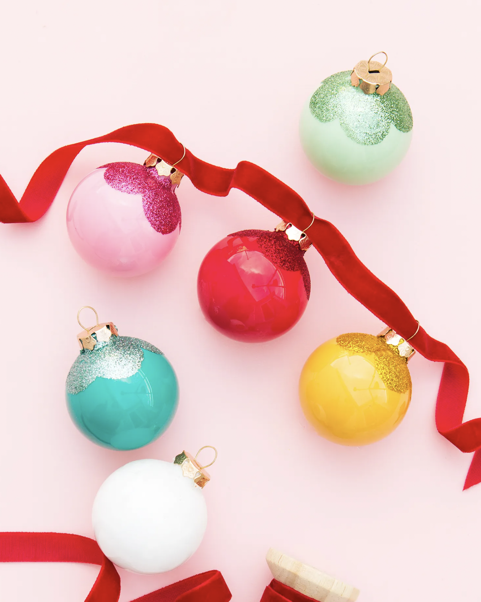 DIY Christmas Picks :: Instructions on HoosierHomemade.com  Diy christmas  tree ornaments, Christmas tree decorations diy, Diy christmas tree