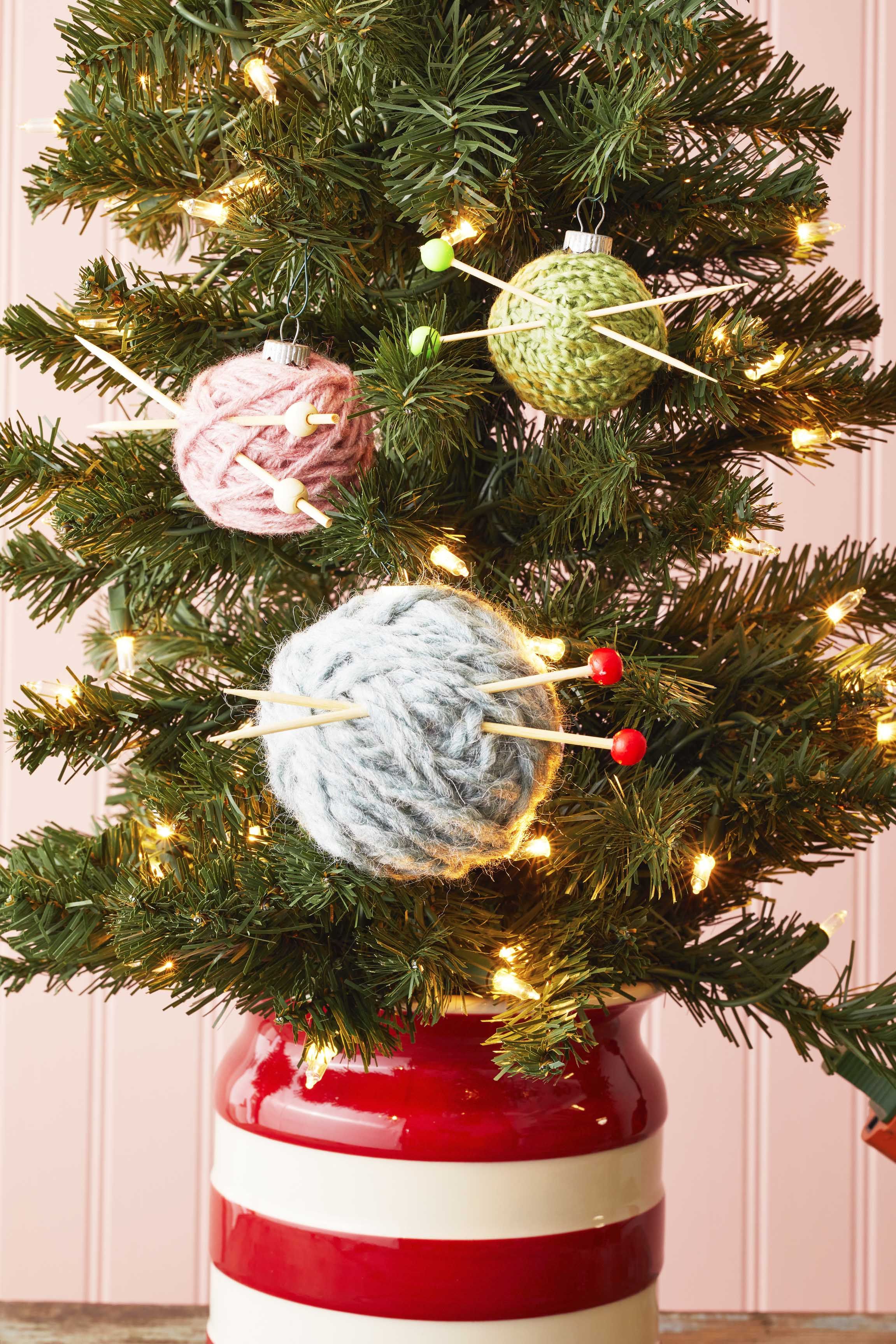 9 Foot Natural Wood Bead Christmas Garland  Wood Ball Christmas Tree –  ChristmasCottage