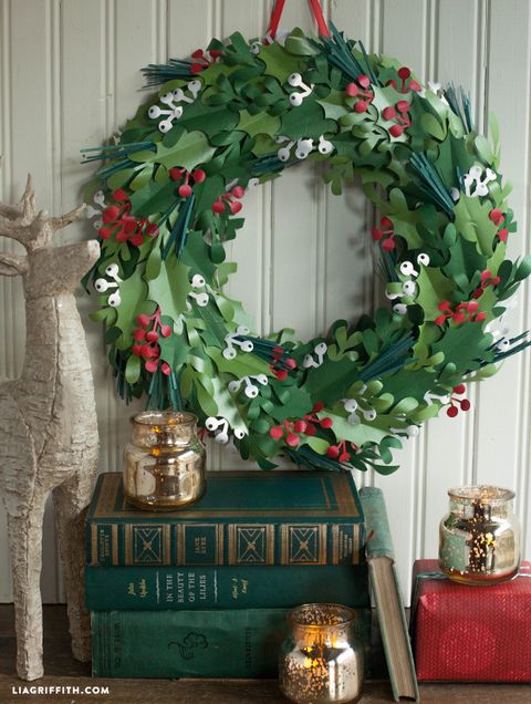 diy christmas wreath metallic paper