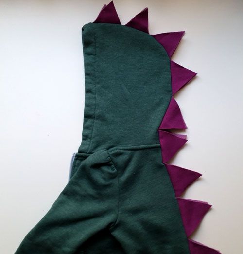 DIY. Dinosaur Costume 🦖 How to make a homemade dinosaur costume