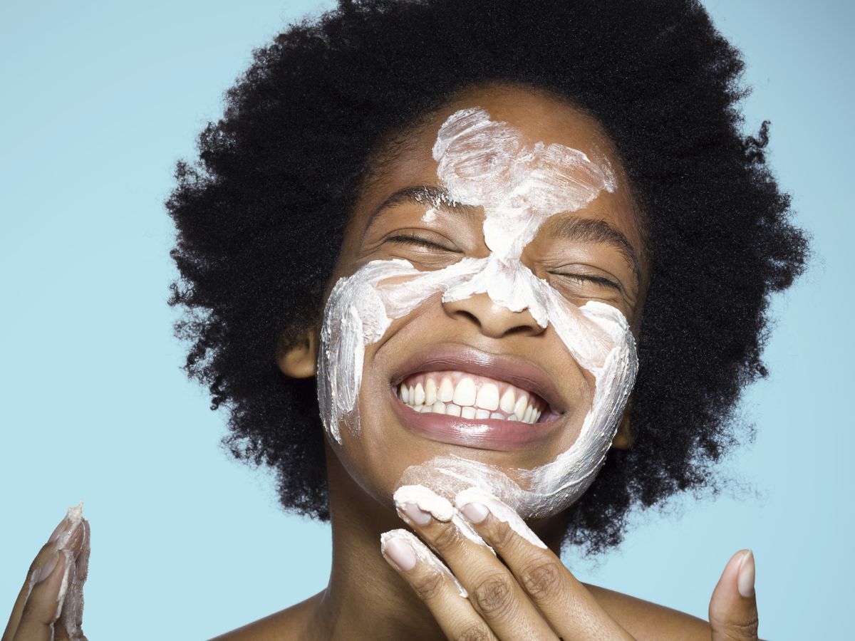 Face mask life: 3 ways to up your eye makeup game