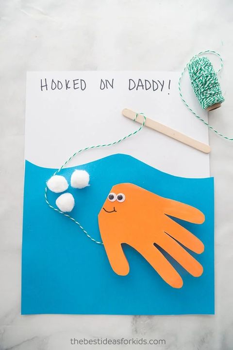 diy fathers day cards fish handprint card
