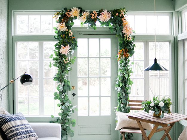 Boho Hanging Artificial Vines Fake Silk Flower Garlands with The