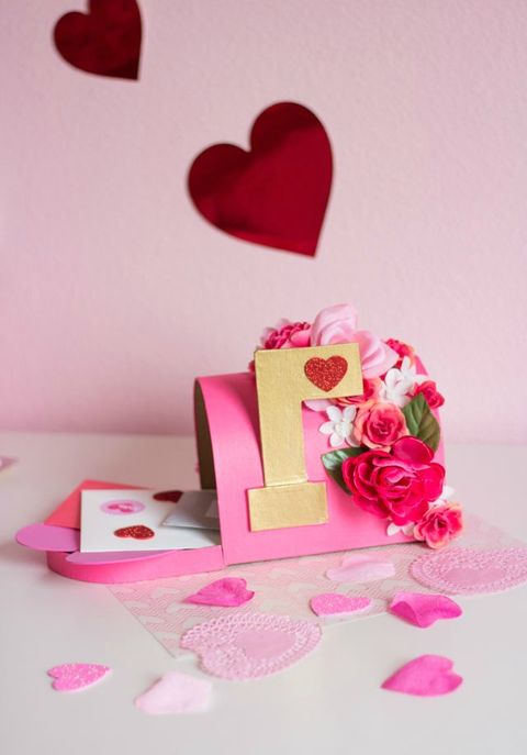 floral diy valentines day boxes