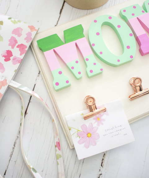diy gifts for mom photo holder