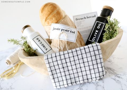 diy gifts for mom bread and oil gift basket