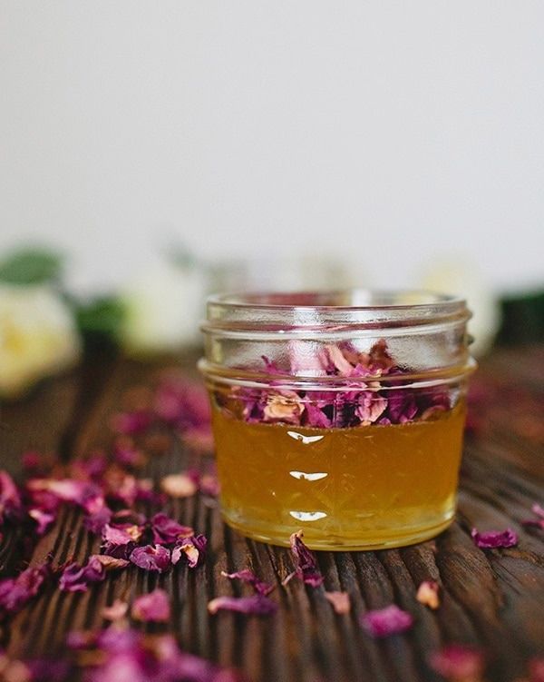DIY gift for mom infused with honey infused with rose petals