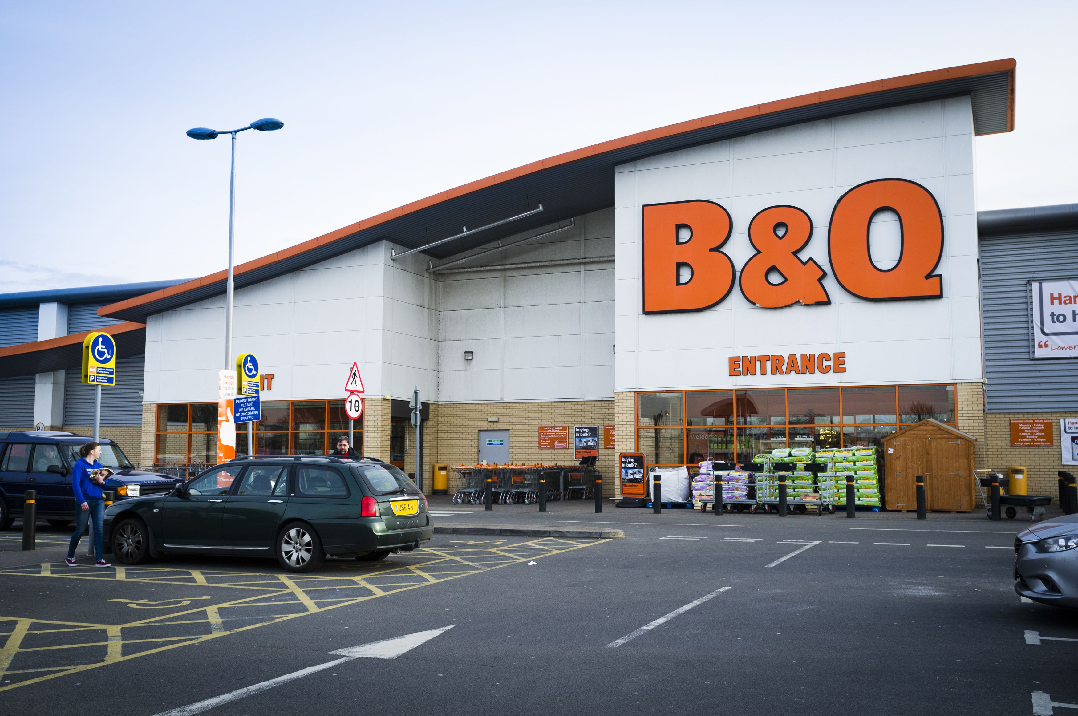 B&Q Is The Cheapest Place To Buy A New Kitchen - B&Q Kitchens