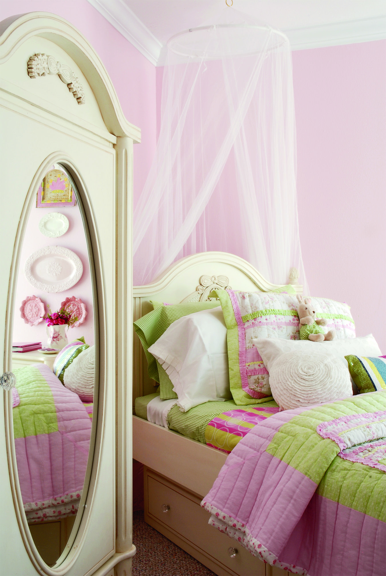 Little girl clearance headboard