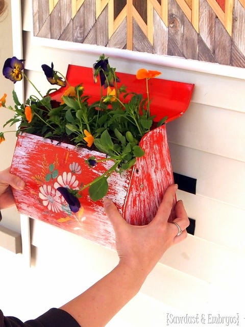 diy mailbox planter small backyard ideas