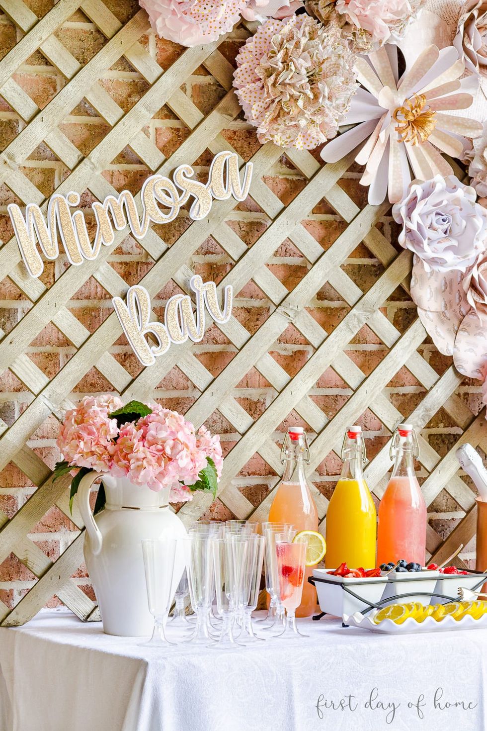 How to Create a Fun & Easy Mimosa Bar for Parties at Home - Katie