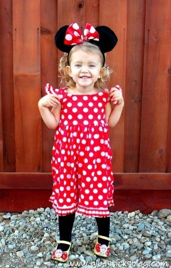 15 DIY Minnie Mouse Costume Ideas - Disney Halloween Costume