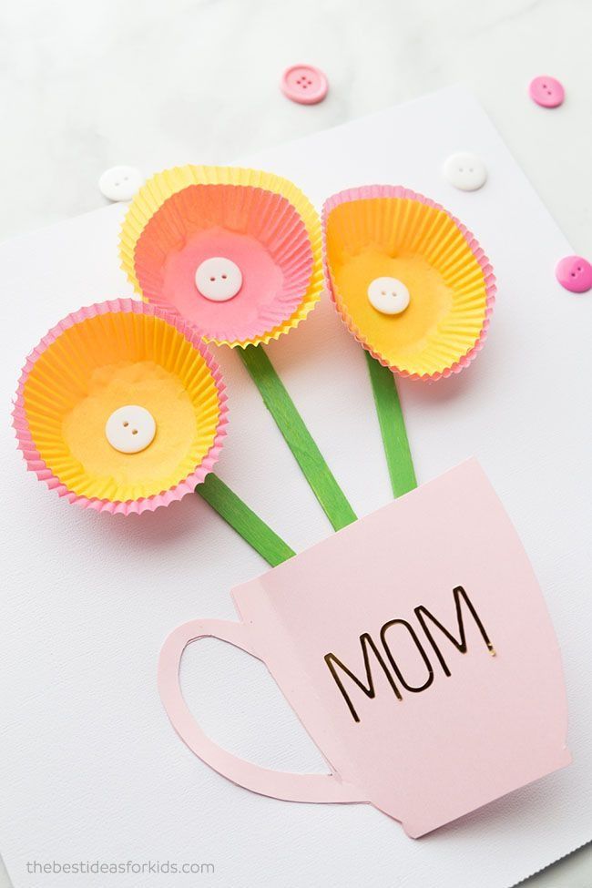 DIY Mother's Day Gift, Cupcake Liner Flower Card with Pink Paper Mug Written Mom