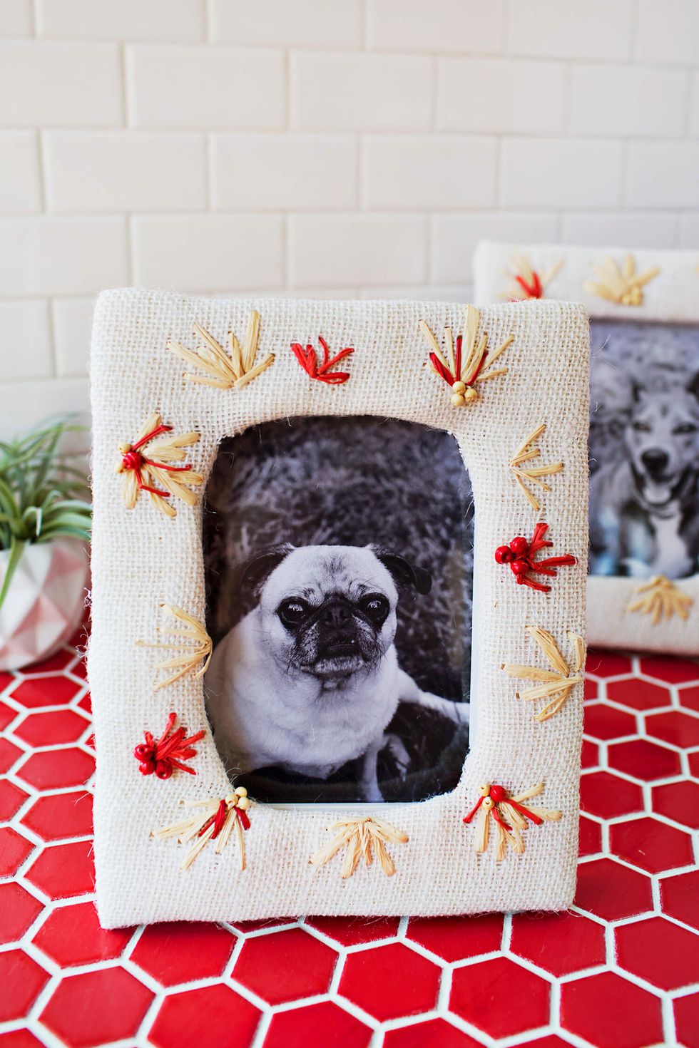 diy picture frames embroidered