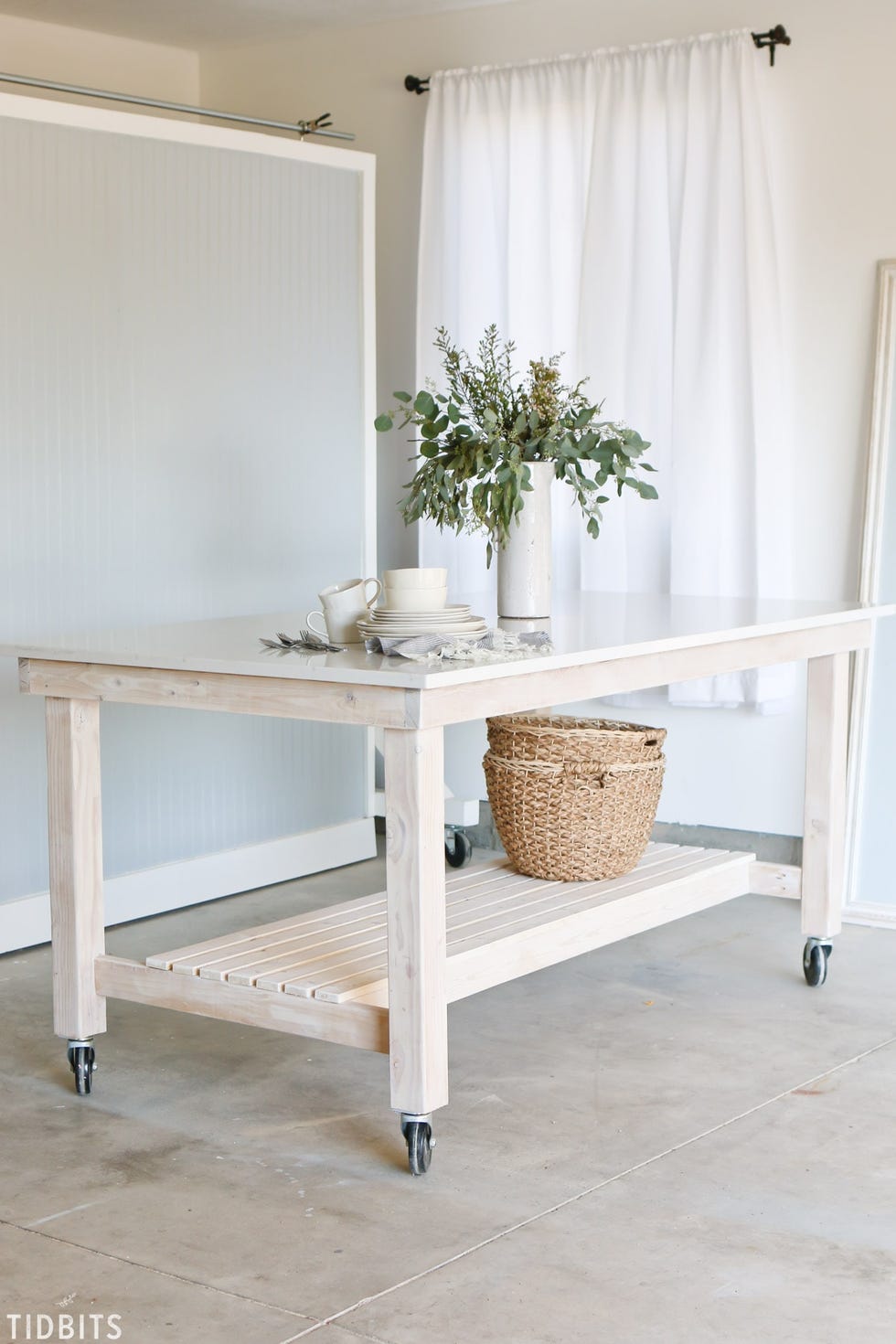 rolling kitchen island