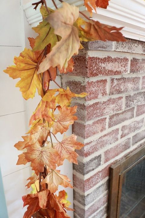 diy realistic leaf garland fall mantel decor