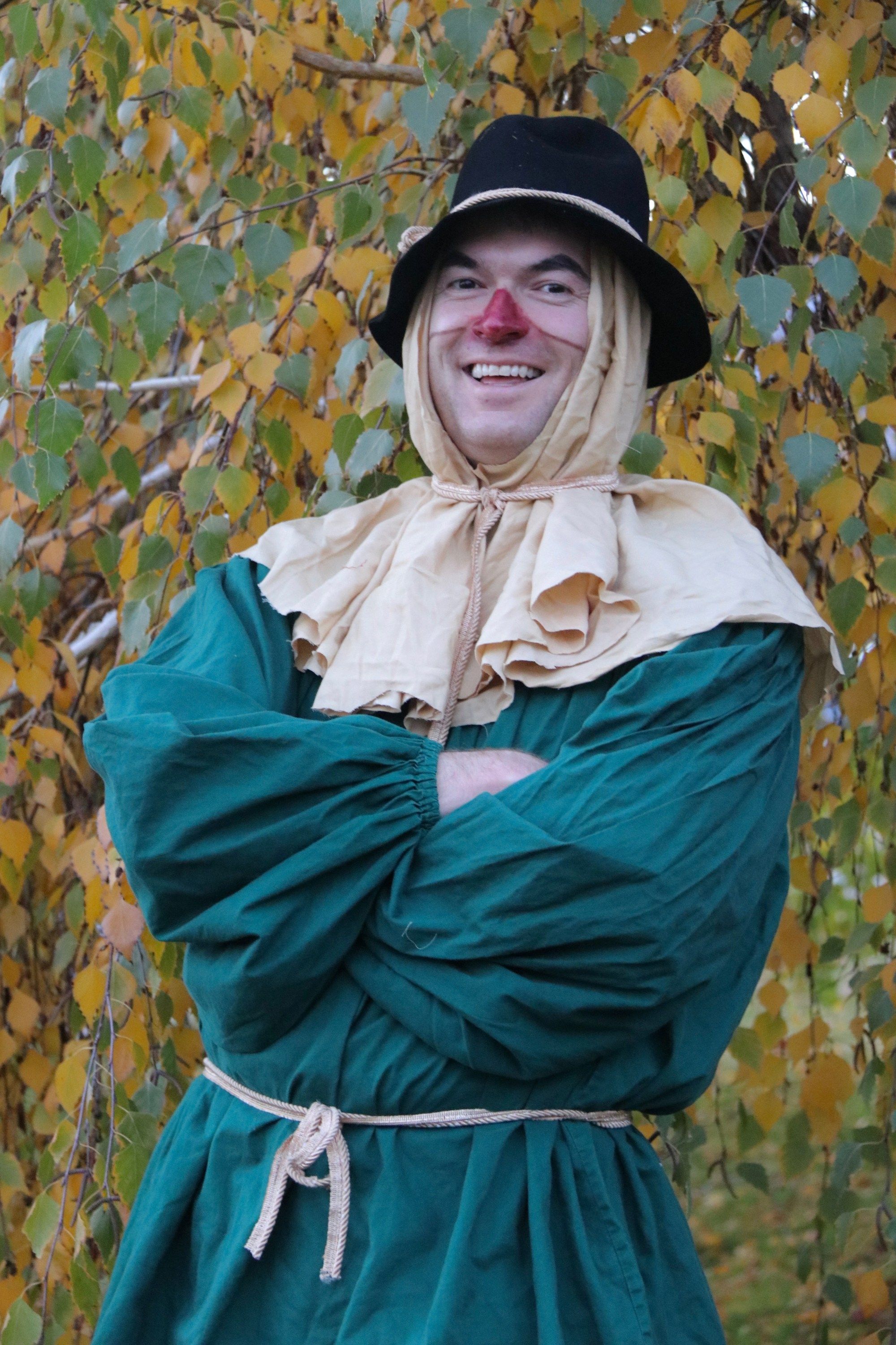 homemade scarecrow costume for women