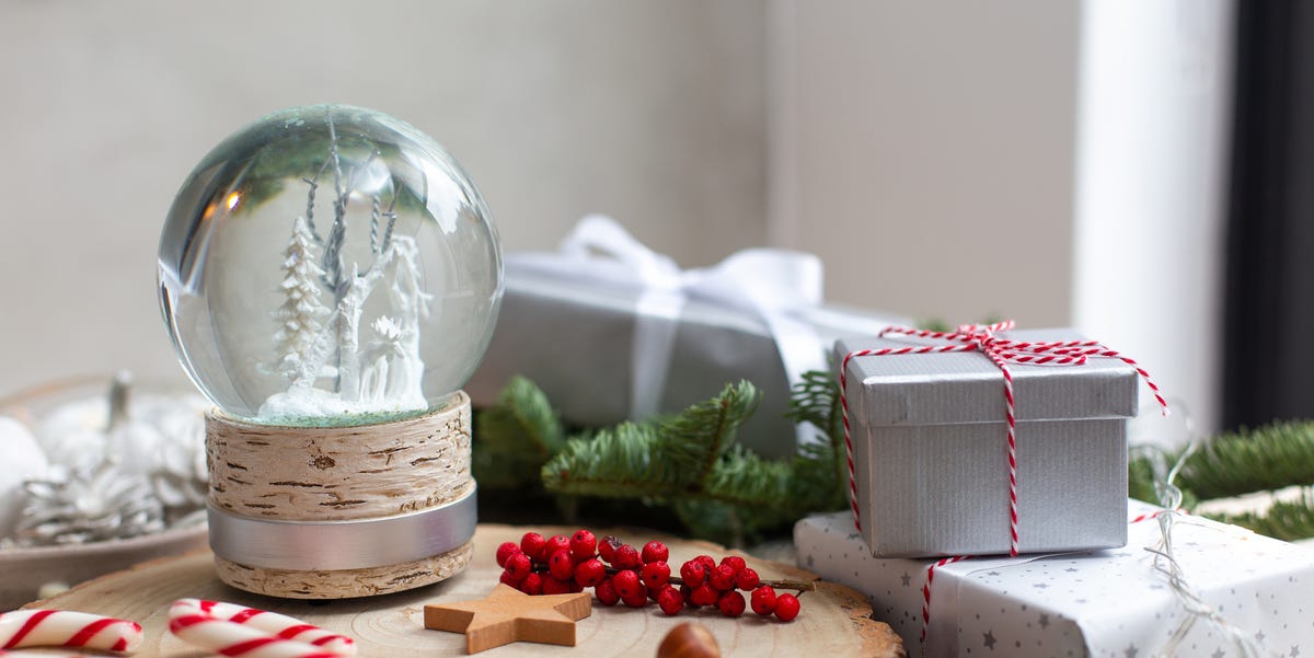 18 Best DIY Snow Globes to Make for Winter This Year