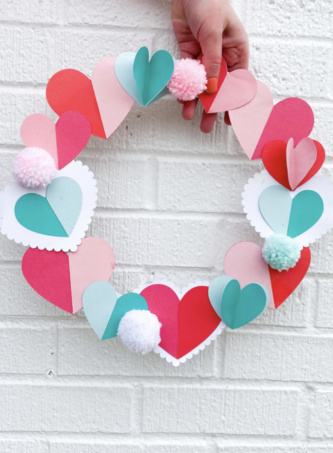 diy valentine gifts, paper heart wreath with pom poms