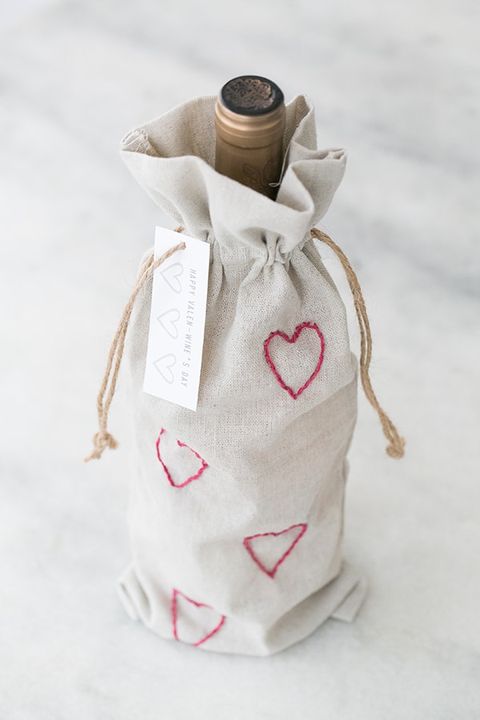 diy valentine’s day embroidery wine bags
