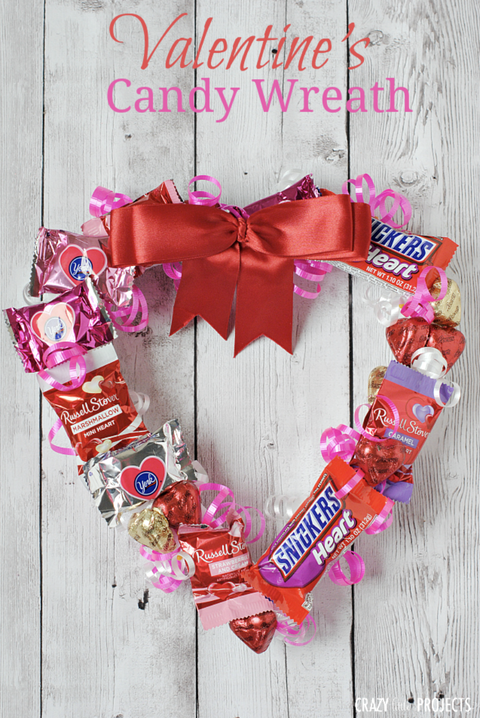 diy valentine's wreaths candy wreath