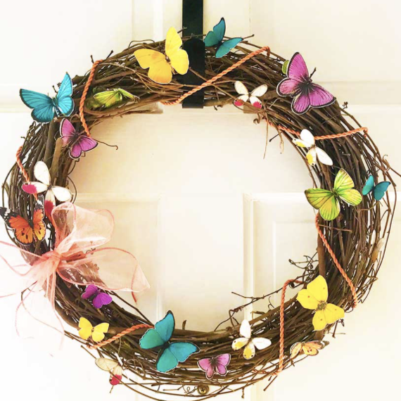 Valentines Wreath For Your Front Door - DIY Beautify - Creating Beauty at  Home