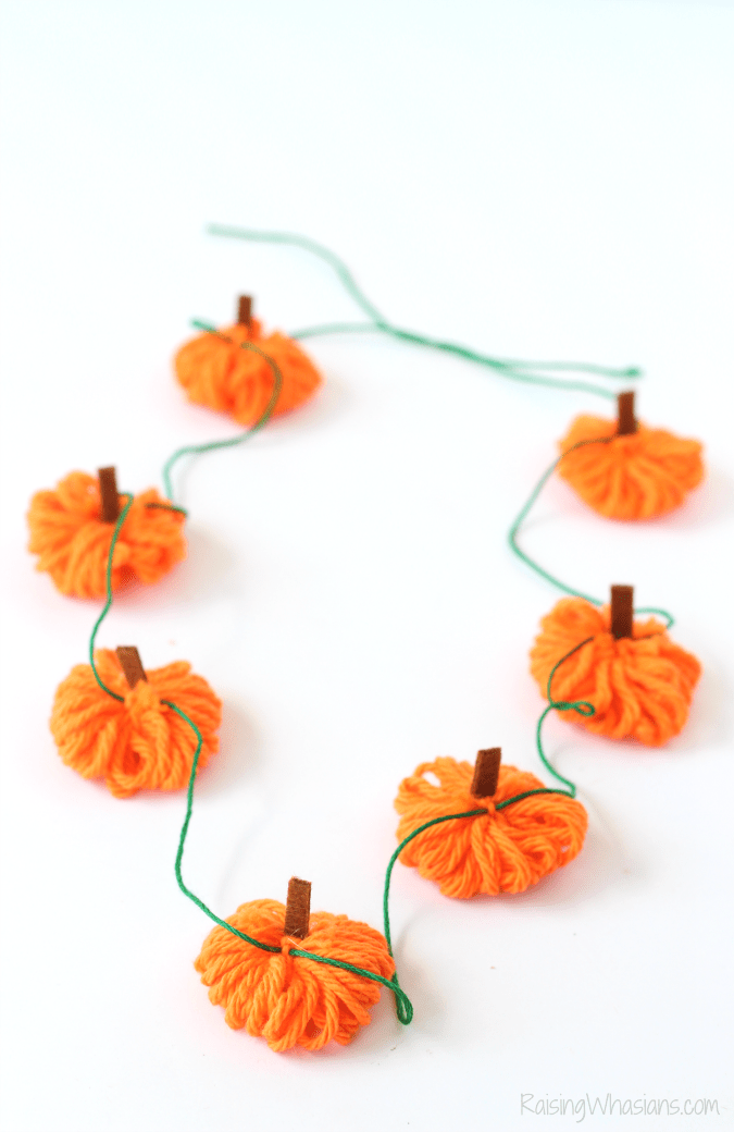 DIY Thread Pumpkin Necklace Garland Pumpkin Crafts