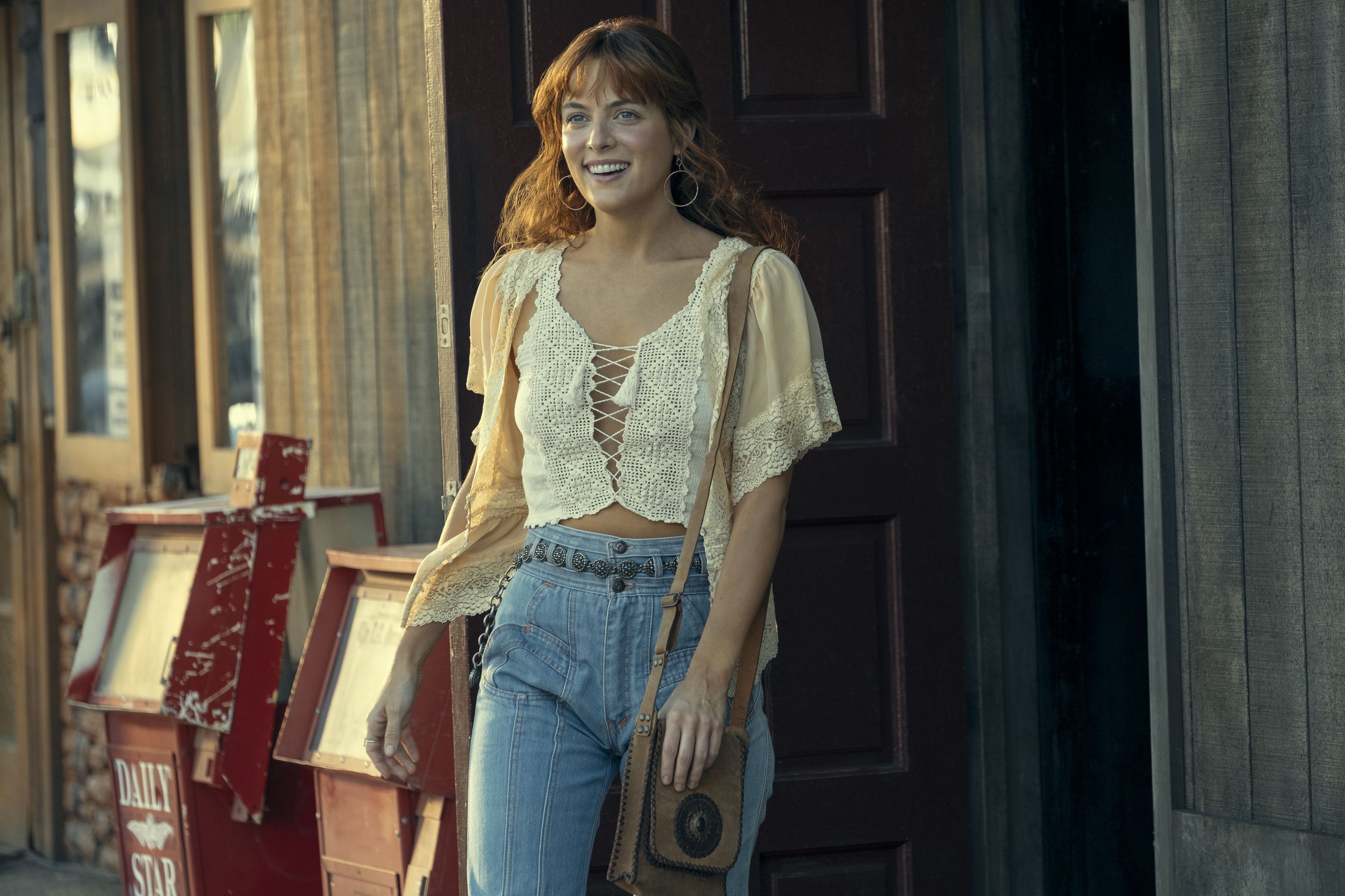 The Best '70s Style Clothing to Wear Right Now (35+ Must-Have Styles!)