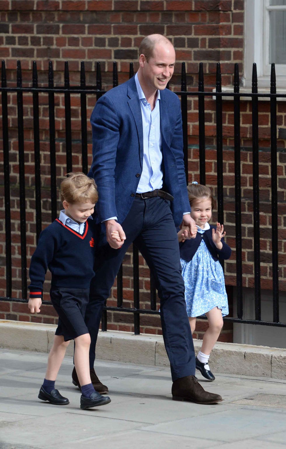 Standing, Suit, Fashion, Footwear, White-collar worker, Outerwear, Leg, Shoe, Photography, Formal wear, 