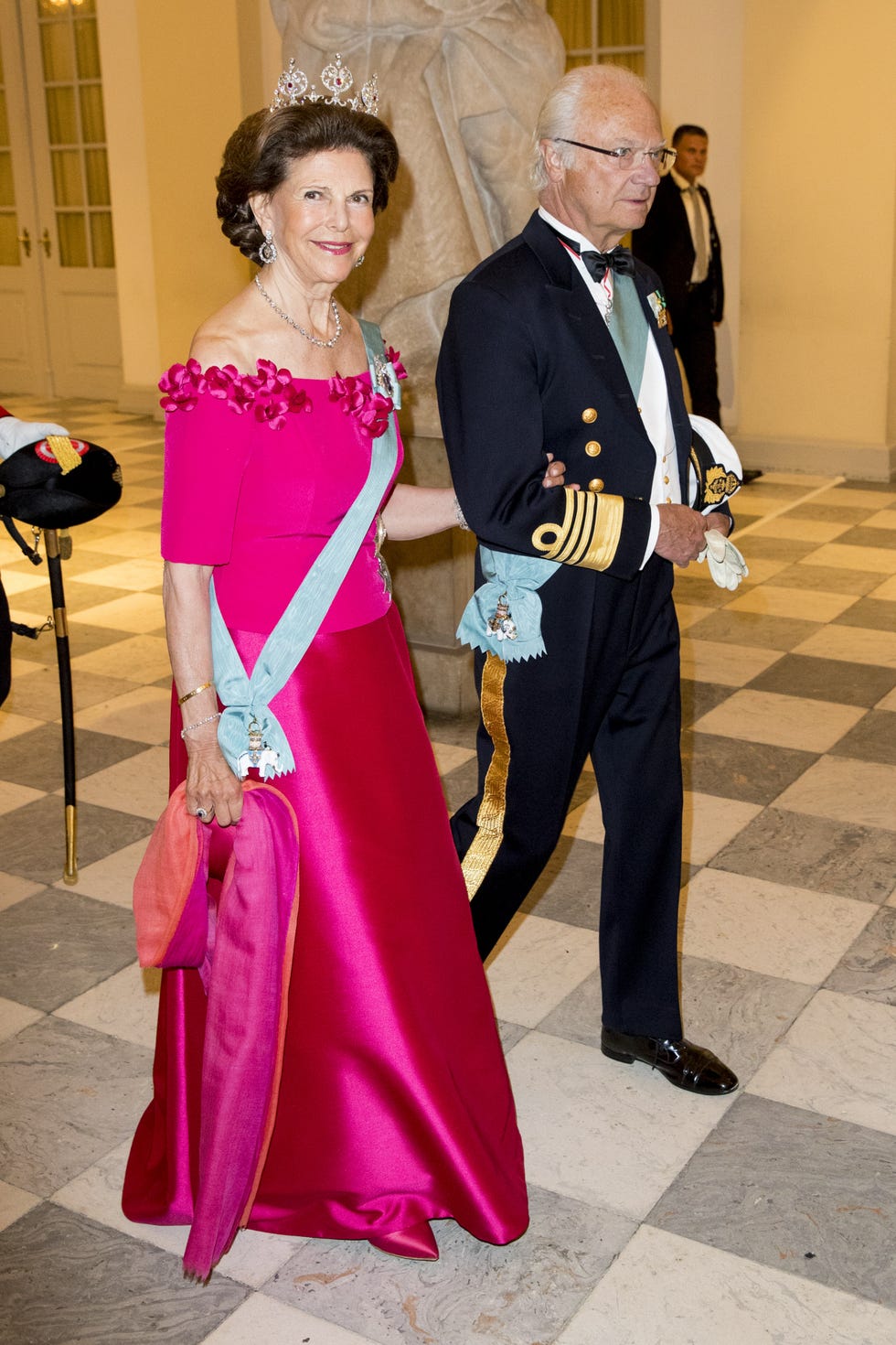 Pink, Formal wear, Suit, Dress, Event, Fashion, Gown, Tuxedo, Magenta, Ceremony, 