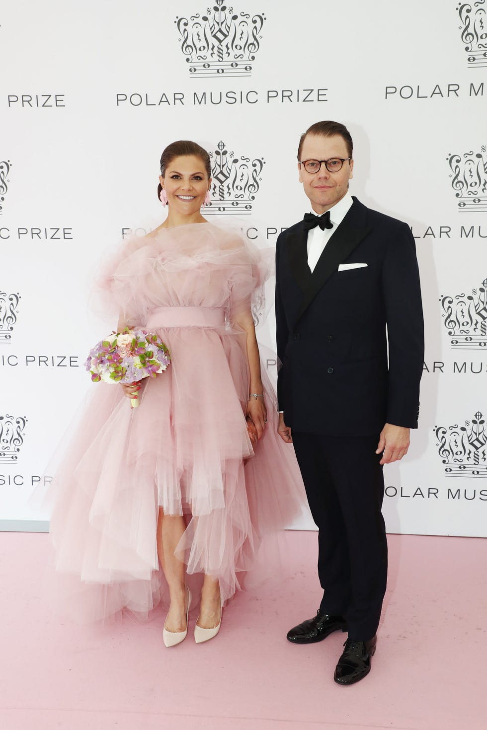 Victoria de Suecia y marido