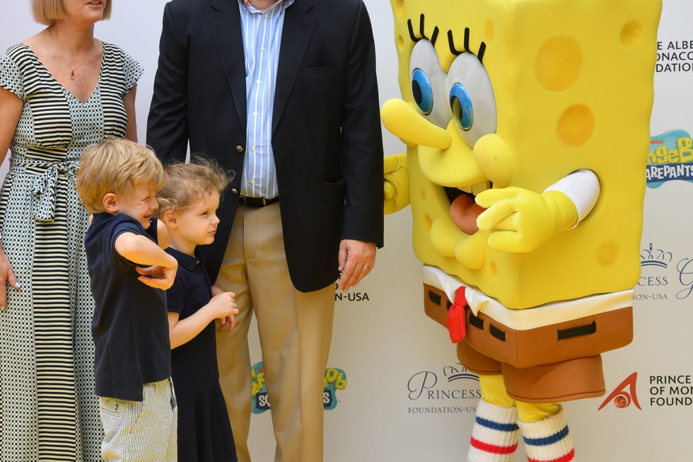 Jacques y Gabriella de Monaco con Bob Esponja