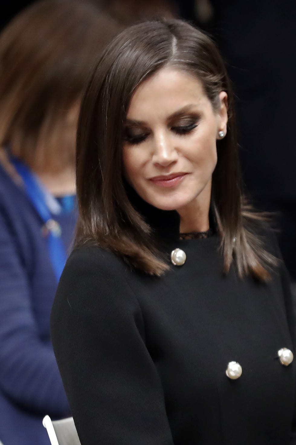 Letizia apuesta por las sombras de ojos ahumadas