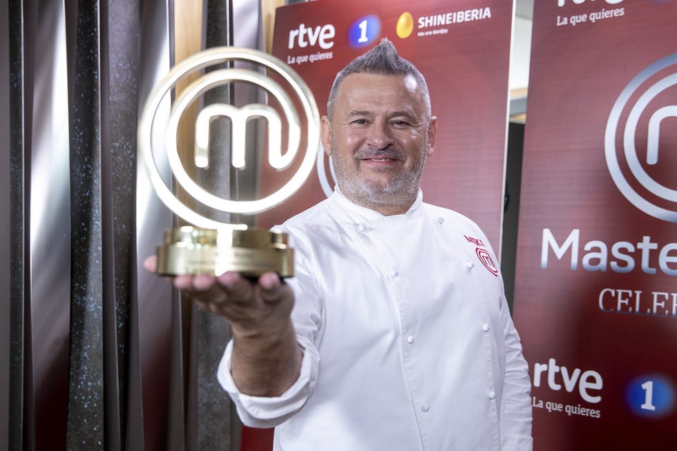 presenter miki nadal during act as winner masterchef celebrity in madrid on tuesday, 30 november 2021