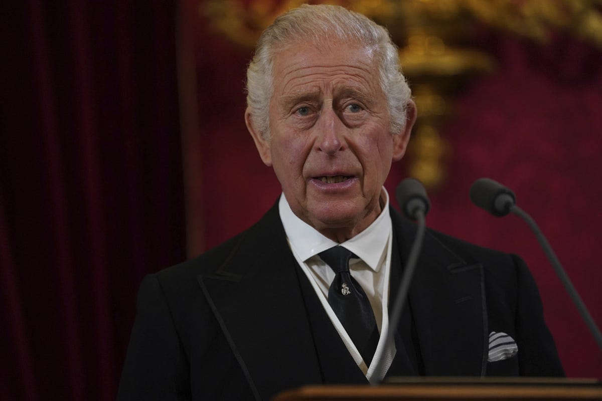 el rey carlos iii mantuvo
