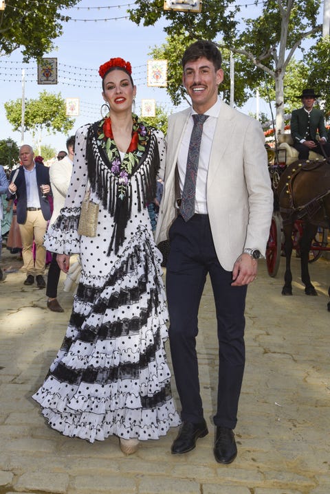 gloria camila feria de abril