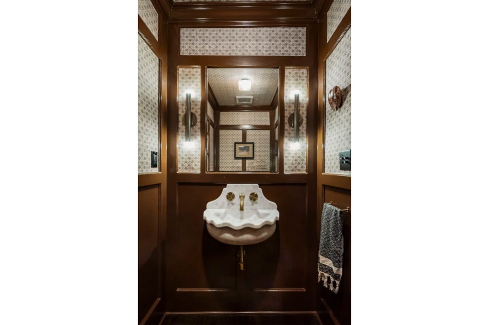 the bathroom at the los feliz house.