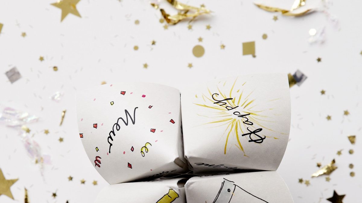 50 New Year's Eve DIY party decorations - Gathered