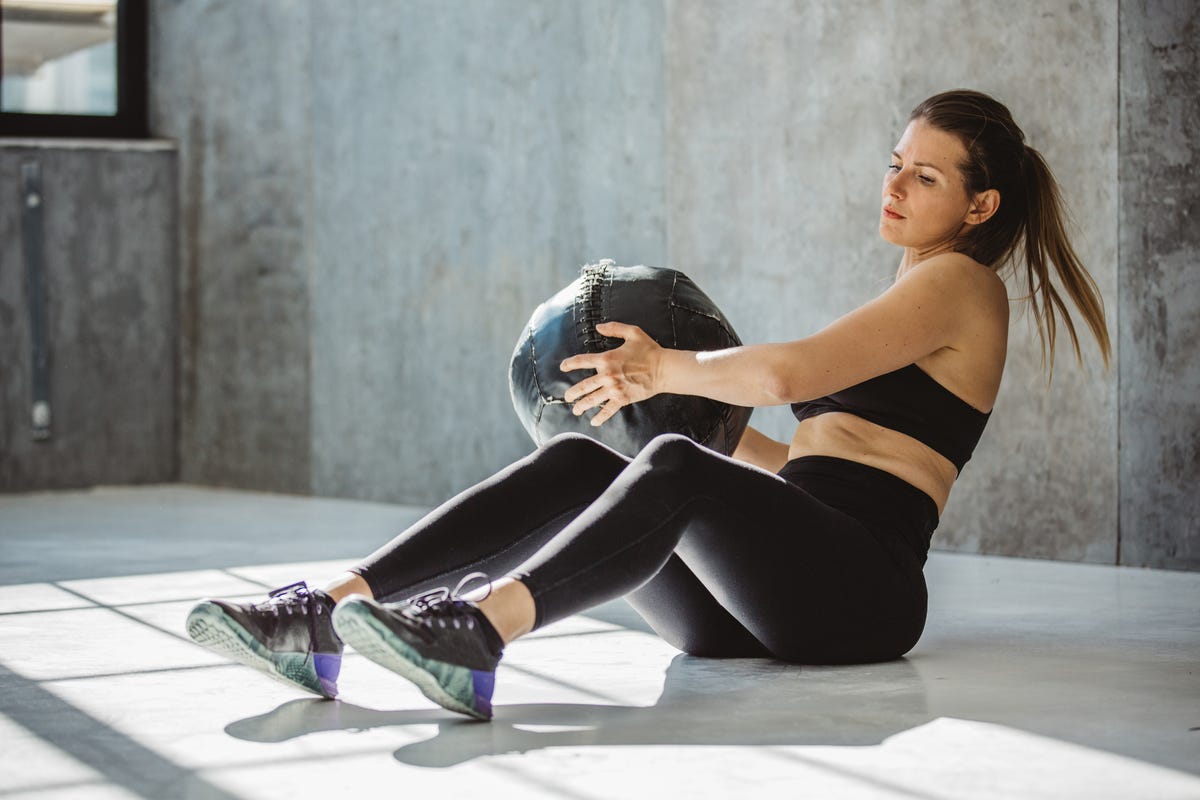 Los mejores ejercicios para empezar a entrenar en el gym