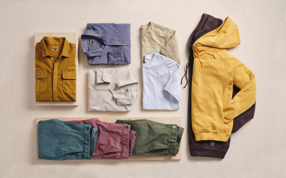 Ropa informal de hombre: Pantalones, camisas, camisetas, sudaderas y  chaquetas - Dockers® ES