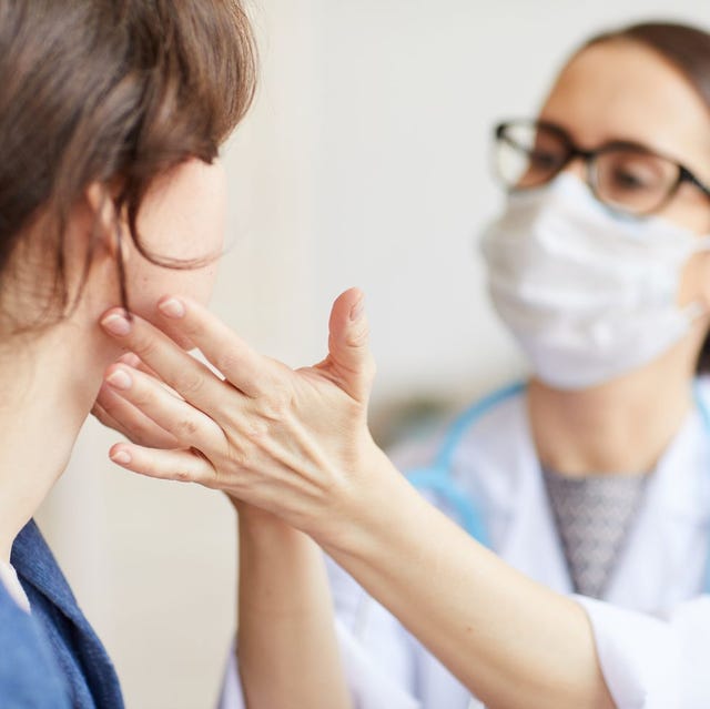 doctor examining the patient